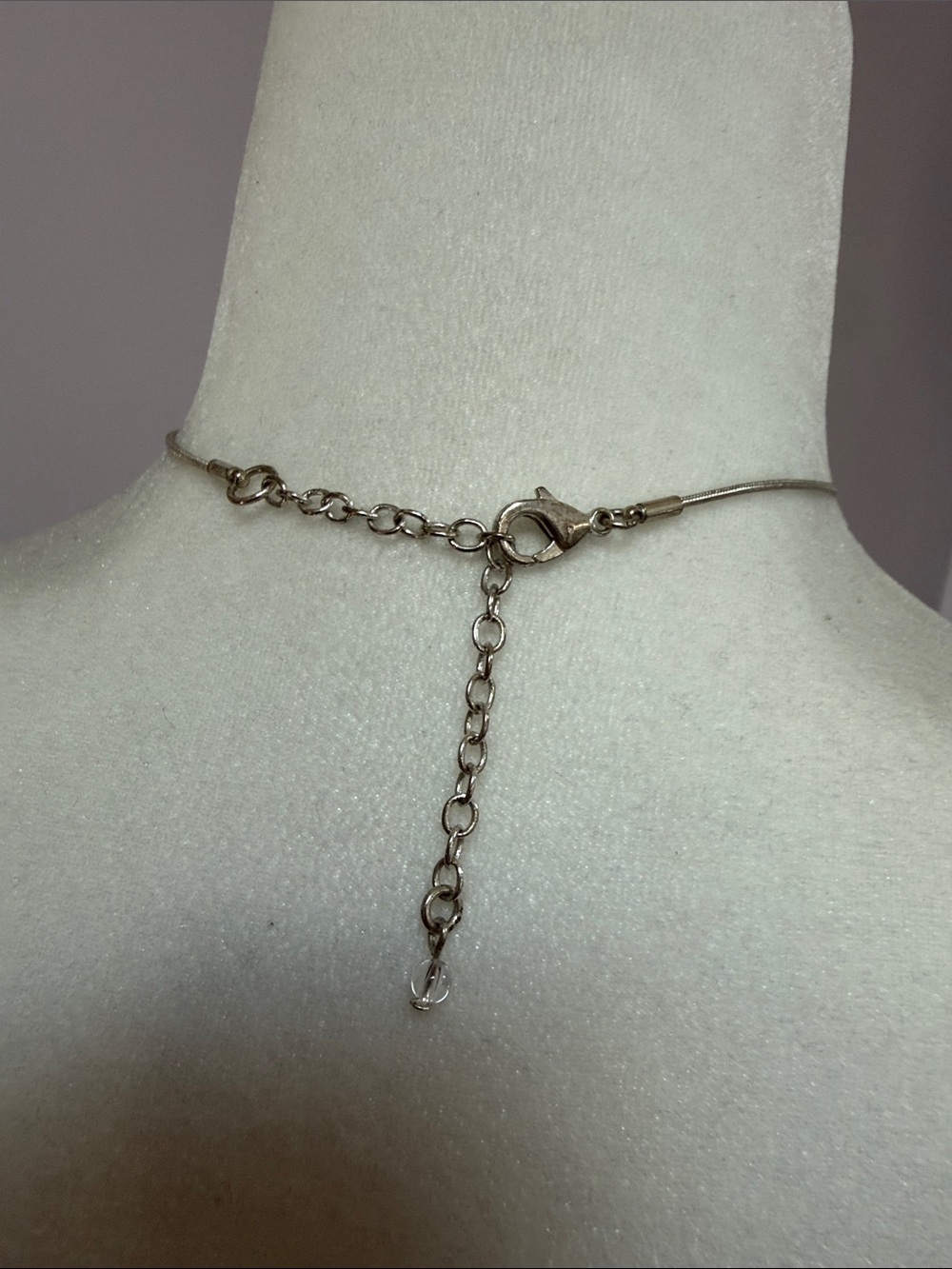 Vintage Silver & Gold Metal Fringe on Silvertone Snake Chain Necklace 18” - Picture 3 of 3
